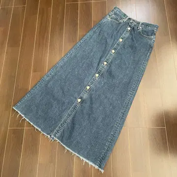 [새상품급] 투모로우랜드 MACHEE 데님 버튼 프론트 롱 스커트