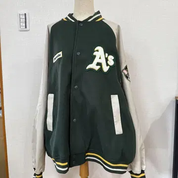 [ perushu x MLB ] 오버 사이즈 바시티 자켓