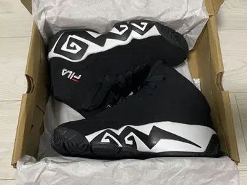 [ 미사용 새상품 ] FILA 매쉬번 블랙 23.5cm