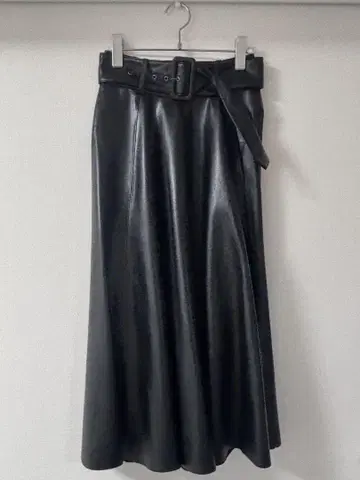 ZARA 벨트 인조 가죽 롱 스커트