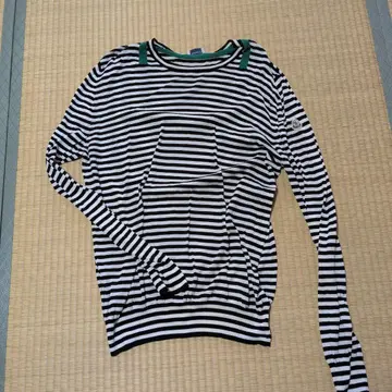 MONCLER 스트라이프 긴팔 T셔츠