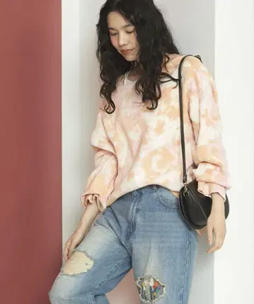 FREADA 돌먼 슬리브 티셔츠