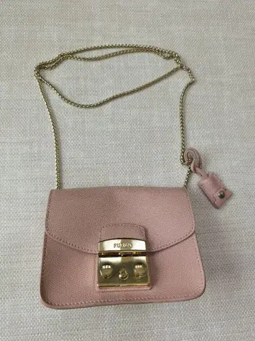 [ FURLA ] 메트로폴리스 핑크 가죽 숄더백