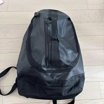 THE NORTH FACE 블랙 백팩