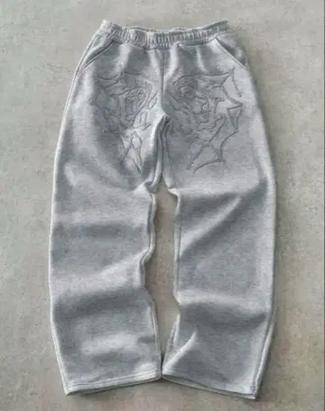 그레이 맨투맨 sp5der 데님 티어스 huf