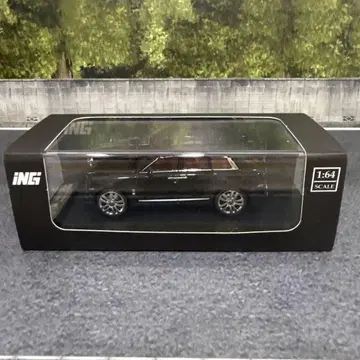 ING 롤스로이스 Cullinan 1:64 스케일 미니카