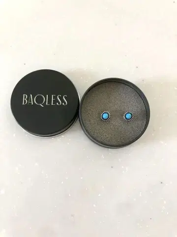 백리스 귀걸이
