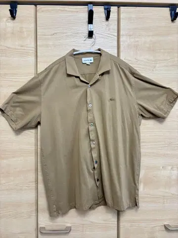 [ LACOSTE ] 반팔 셔츠 브라운 US M