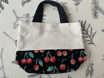 LOVERARY FEILER 체리 패턴 토트백