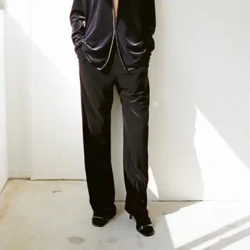 ENOF 벨로아 팬츠 블랙 사이즈 1