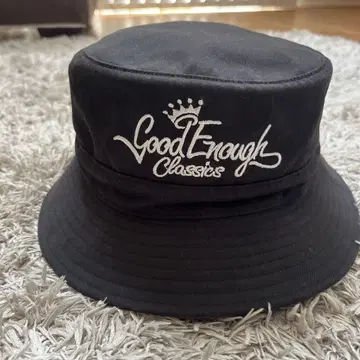 Good Enough 굿이너프 버킷햇 블랙