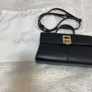 카후네 CAFUNE 블랙 가죽 숄더백
