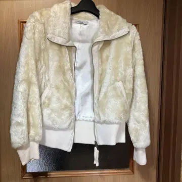 gleam 플리스 자켓 크림