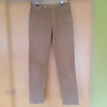 G.T.A 베이지 치노 팬츠