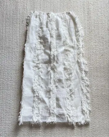 앤드디어 화이트 아이보리 스커트