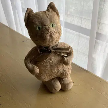 프랑스 앤티크 베이지 고양이 봉제 인형
