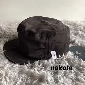 [새상품] nakota 발수 트레일 워크캡 블랙 택 포함