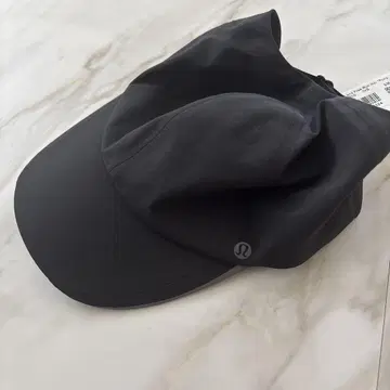 룰루레몬 패스트 앤 프리 런 햇