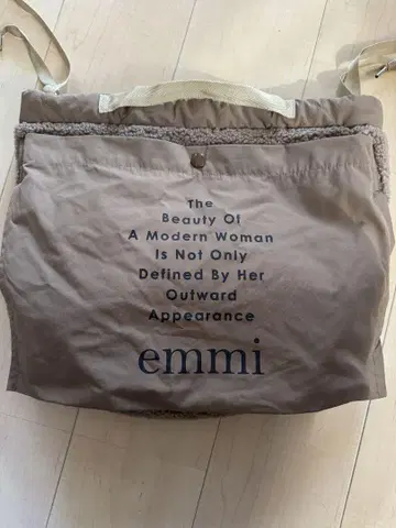 emmi 메시지 프린트 토트백