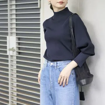 NOBLE 벌룬 슬리브 니트