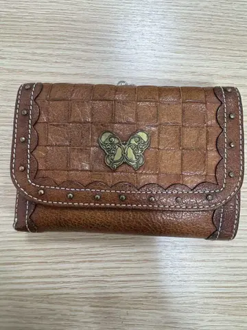 ANNA SUI 브라운 가죽 3단 폴더형 지갑 나비 장식 포함