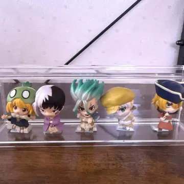 Dr.STONE 캡슐 피규어 컬렉션