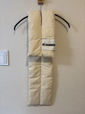 질 샌더 머플러