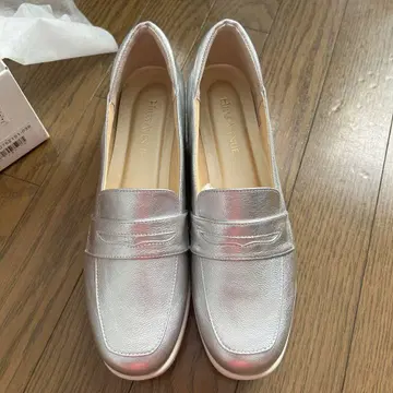 실버 로퍼 24cm
