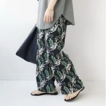 JOURNAL STANDARD relume 블랙 플로럴 이지 팬츠