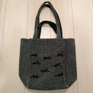 집소피아 gypsohila City Bag black