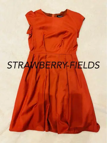 STRAWBERRY FIELDS 레드 오렌지 플레어 드레스