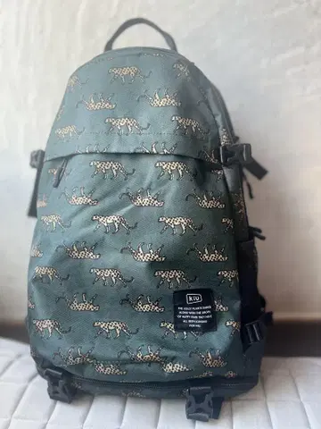 [ 새상품급 ] Kiu 600D 백팩