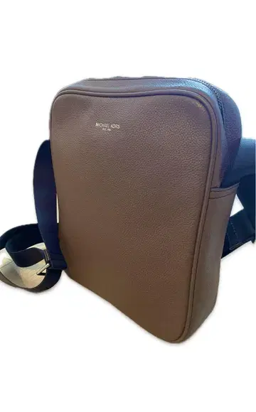 MICHAEL KORS 브라운 숄더백