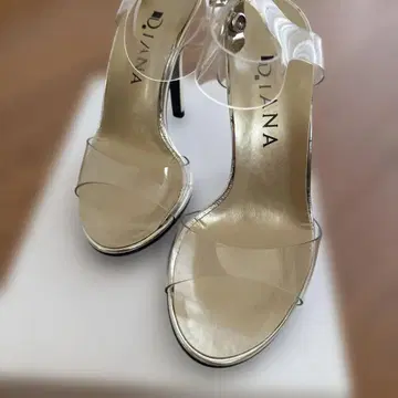 D.I.A.N.A. 클리어 하이힐 23.0cm