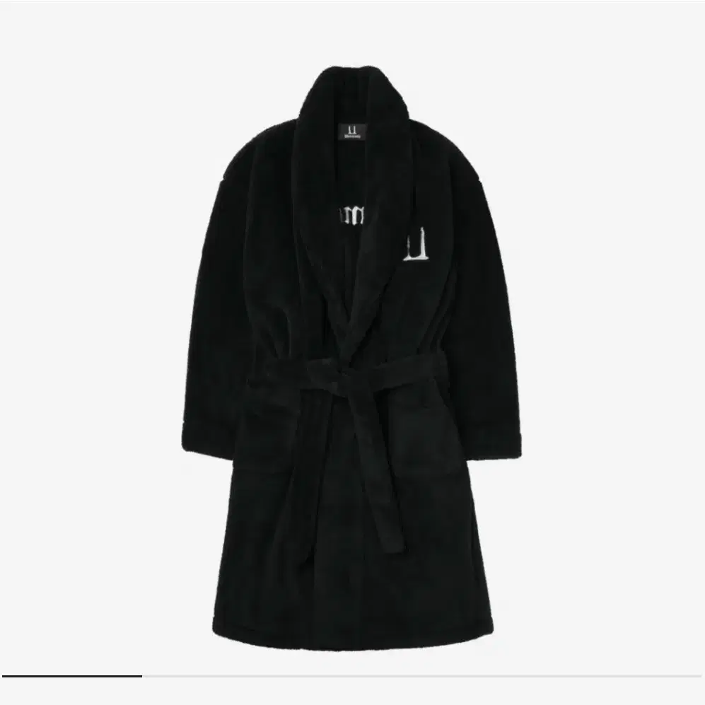 G-DRAGON | 지드래곤 G-dragon Wewermensch Robe (Gown) Black G