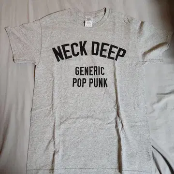 NECK DEEP GENERIC POP PUNK 티셔츠 M 미사용 새상품