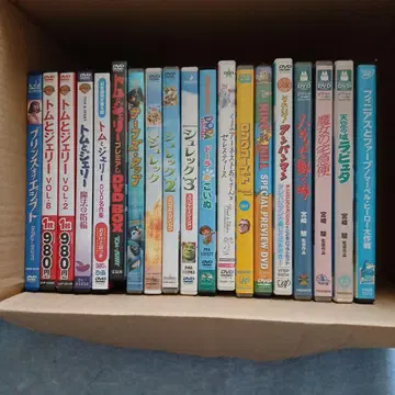 지브리, 드림웍스 등 어린이용 DVD 묶음 판매!