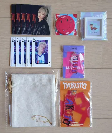 MAZZEL TAKUTO 굿즈, 트레이딩 카드