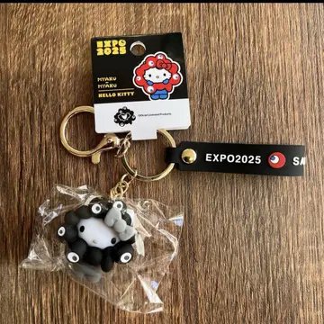 미야쿠미야쿠 키티 흑백 키링 오사카 간사이 만박 공식