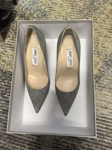 JIMMY CHOO 스틸레토 하운드투스 체크 패턴 하이힐 37