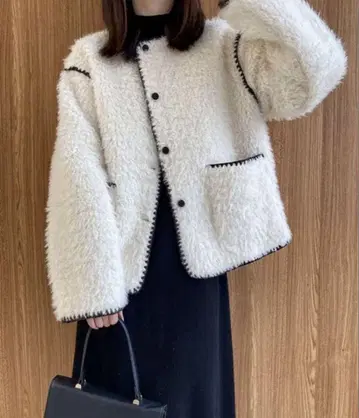 blanks piping stitch boa jacket