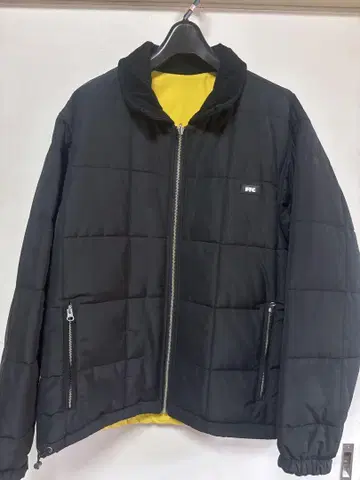 FTC 다운 자켓 블랙 x 노랑
