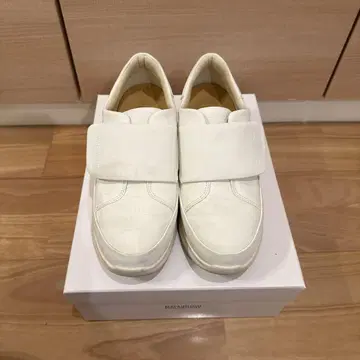 매킨토시 철학 벨크로 스트랩 통굽 스니커즈 23cm 화이트