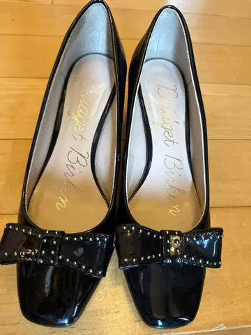 Bridget Birkin 블랙 리본 포함 하이힐