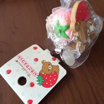 리락쿠마 딸기 마스코트 스트랩