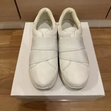 매킨토시 철학 통굽 슬립온 스니커즈 화이트 22.5cm