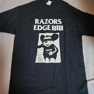RAZORS EDGE 티셔츠 L 사이즈 미사용 새상품