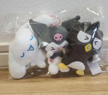 산리오 오늘도 최애에 두근거리는 시나모롤 쿠로미 배드마츠마루
