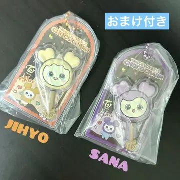 TWICE LOVELYS 초코가케 보로 & 참 사나 지효
