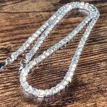 크리스탈 더블 스트랜드 목걸이